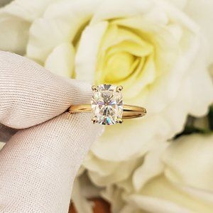 14K Yellow Gold 3 carats Radiant Cut Moissanite Engagement Ring